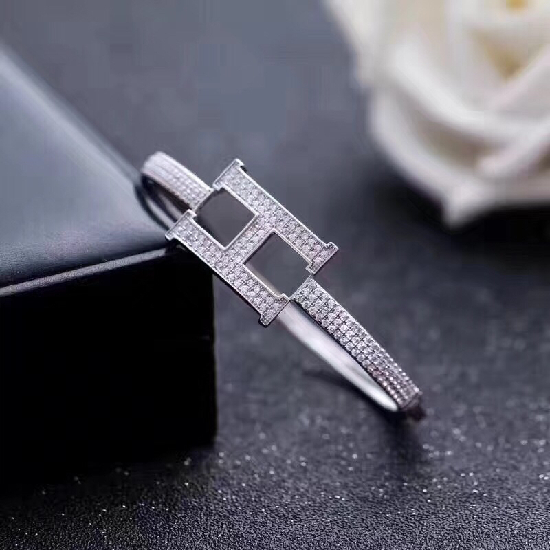 Hermes Bracelet 01lyr06